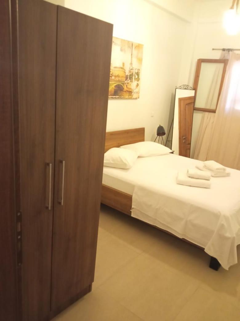 Utopia suites Aegina Exterior foto